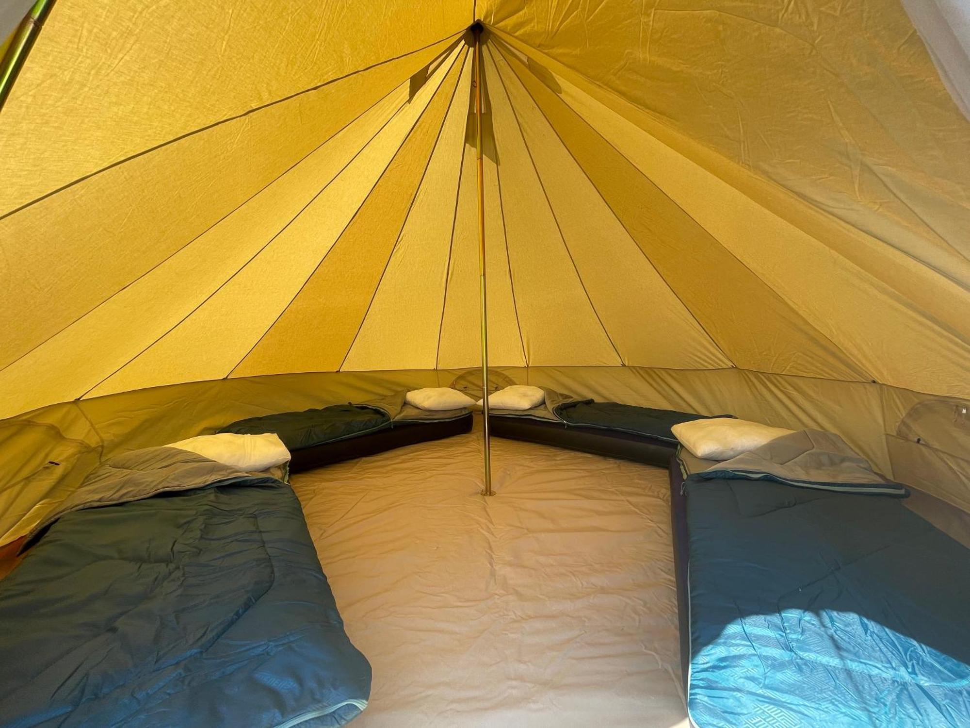 Grandprixcamp, Closest To The Red Bull Ring, Up To 4 Guests In A Tent Spielberg Bei Knittelfeld Δωμάτιο φωτογραφία
