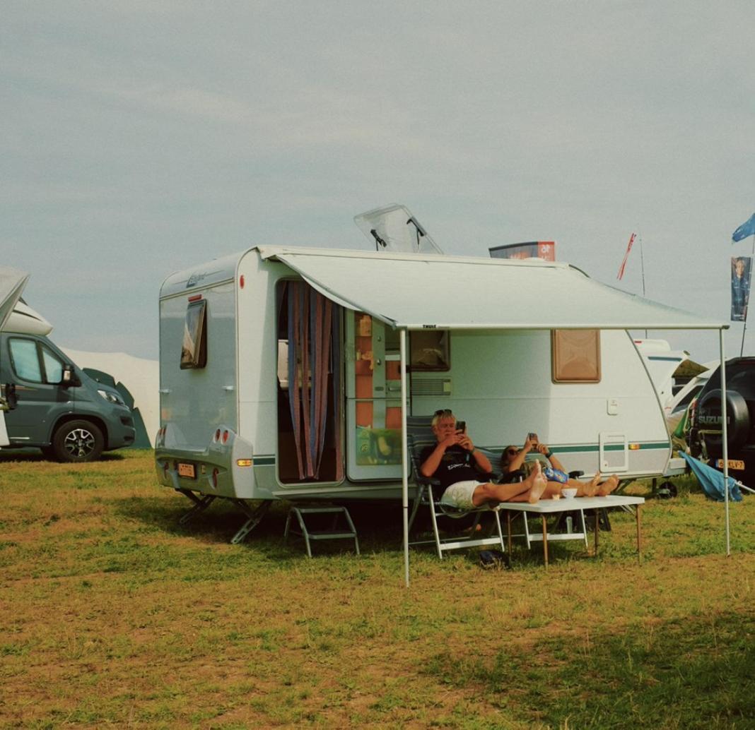 Grandprixcamp, Closest To The Red Bull Ring, Up To 4 Guests In A Tent Spielberg Bei Knittelfeld Δωμάτιο φωτογραφία